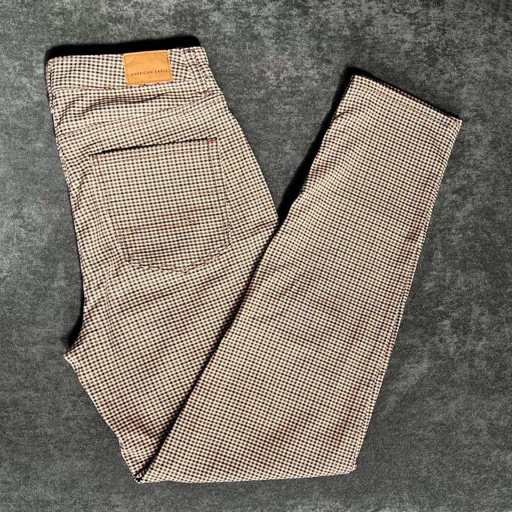 American Eagle Houndstooth Mom Jean Size 2 Long
